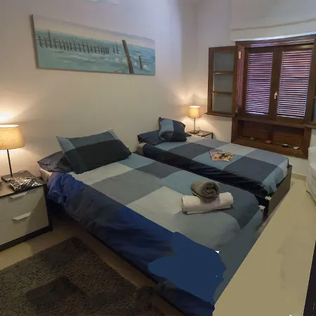 Comfortable Holiday In Playa Blanca On The Island Of Lanzarote Prázdninový dům